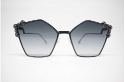 نظارة شمسية FENDI للنساء خماسي الاضلاع لون أسود 